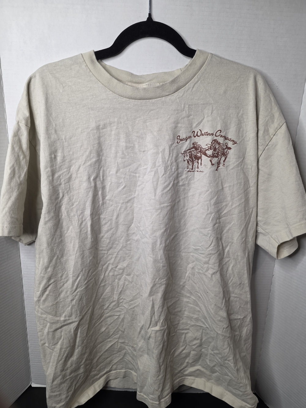 Cream Graphic Short-Sleeve Tee